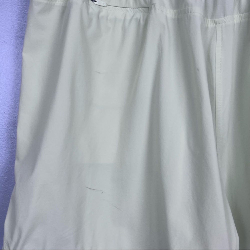 Sweaty Betty Women's High Wasited Relay Shell Shorts SB8805 Size 8; Activewear - Picture 3 of 12